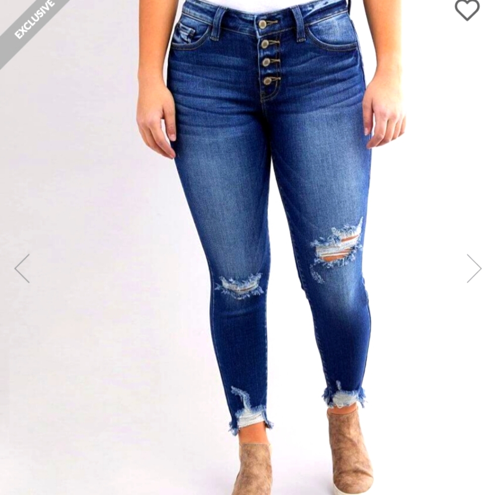 KanCans from Buckle.